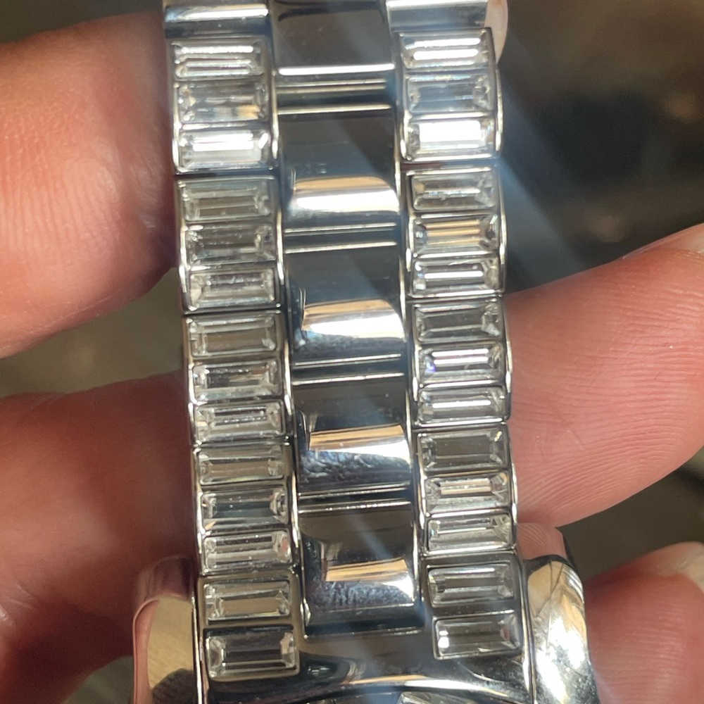 Michael Kors SS Runway Crystal-Embellished  Watch MK5352 - Picture 4 of 8